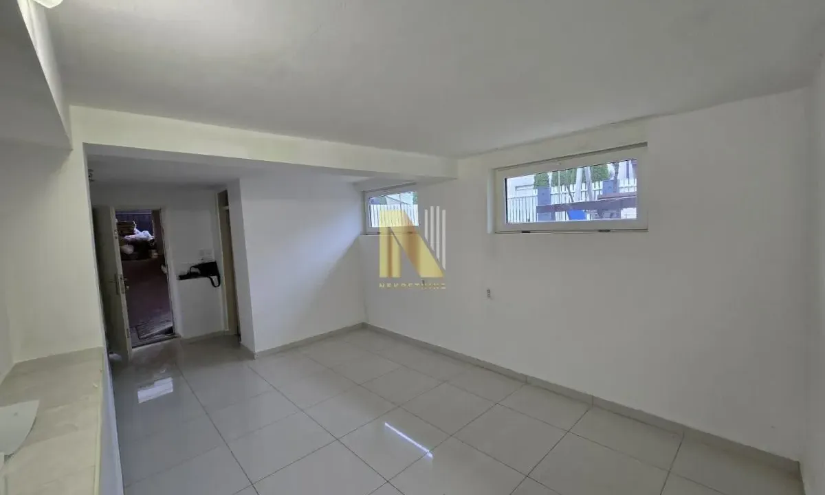 Prodaja, poslovni prostor, 19m², Klisa, Novi Sad Sve Podlokacije