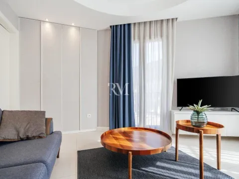 Prodaja, jednosoban stan, 45m², Porto Montenegro, Tivat - image 3