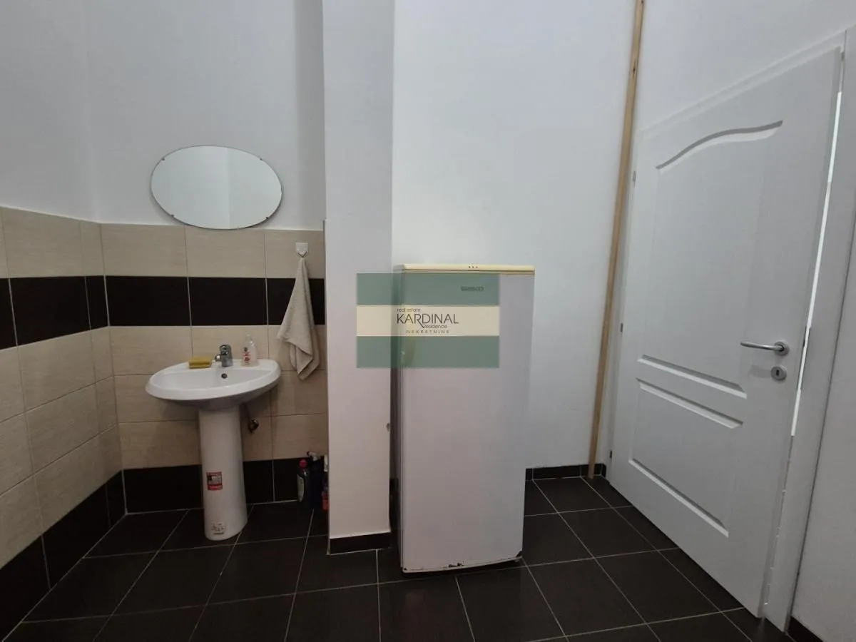 Sale, office space, 65m², Aqua park, Jagodina