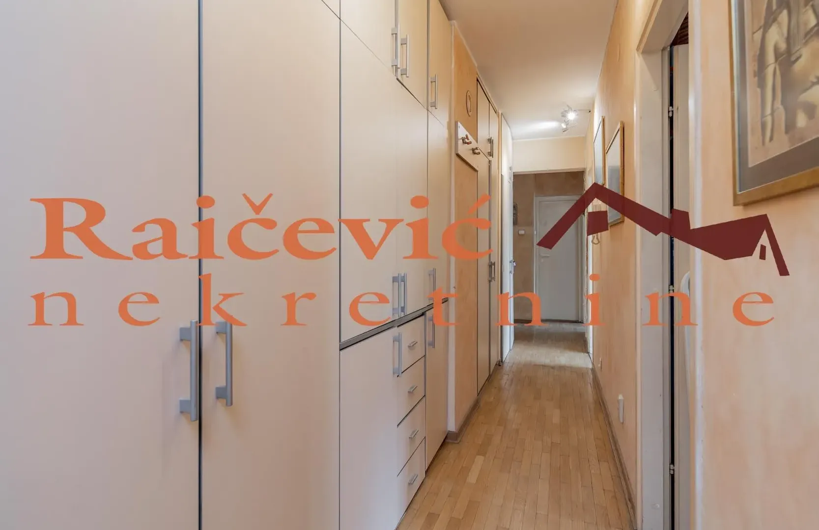 Prodaja, dvosoban stan, 70m², Novi Beograd Blok 23, Novi Beograd Sve Podlokacije