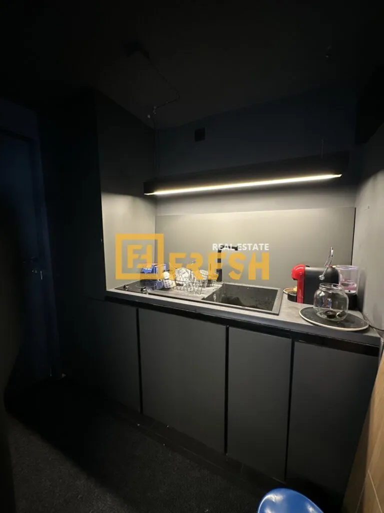 Sale, office space, 53m², Preko Morače, Podgorica