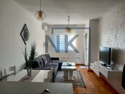 Izdavanje, jednosoban stan, 46m², Stari Aerodrom, Podgorica