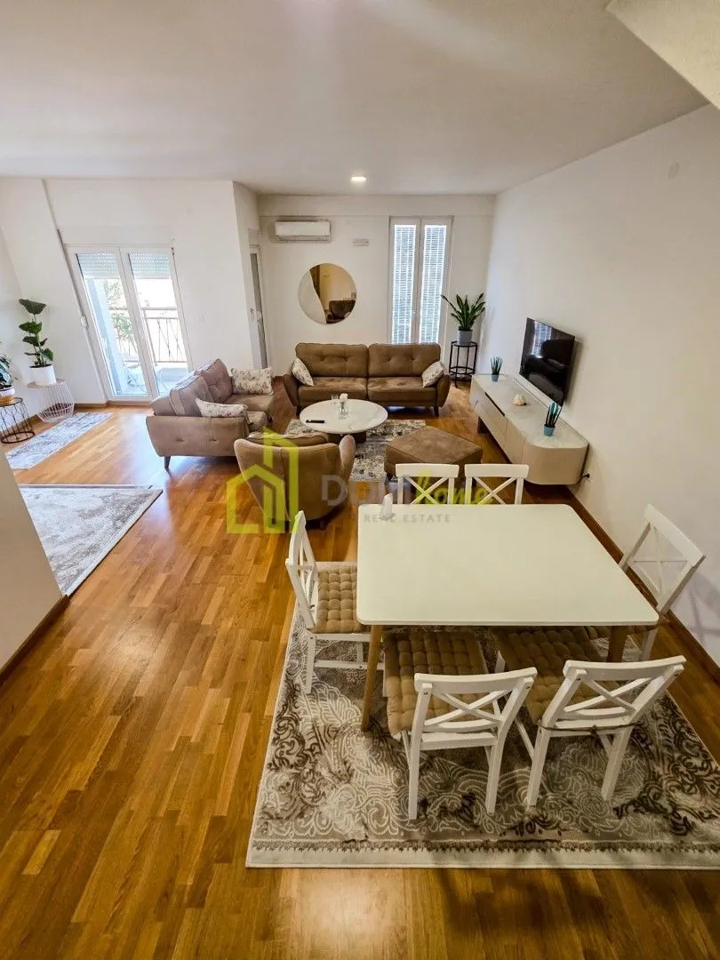 Rent, four bedroom apartment, 160m², Stari Aerodrom, Podgorica