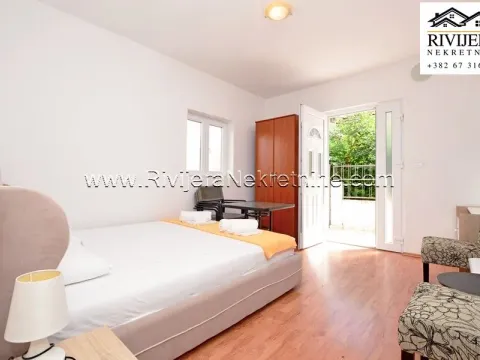 Prodaja, kuća, 201m², Centar, Herceg Novi - image 14