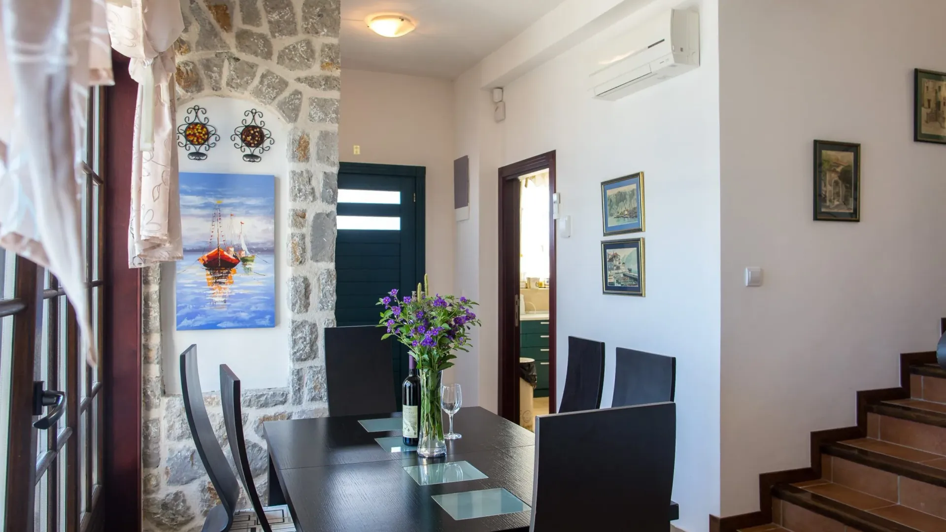 Sale, house, 235m², Kostanjica, Kotor
