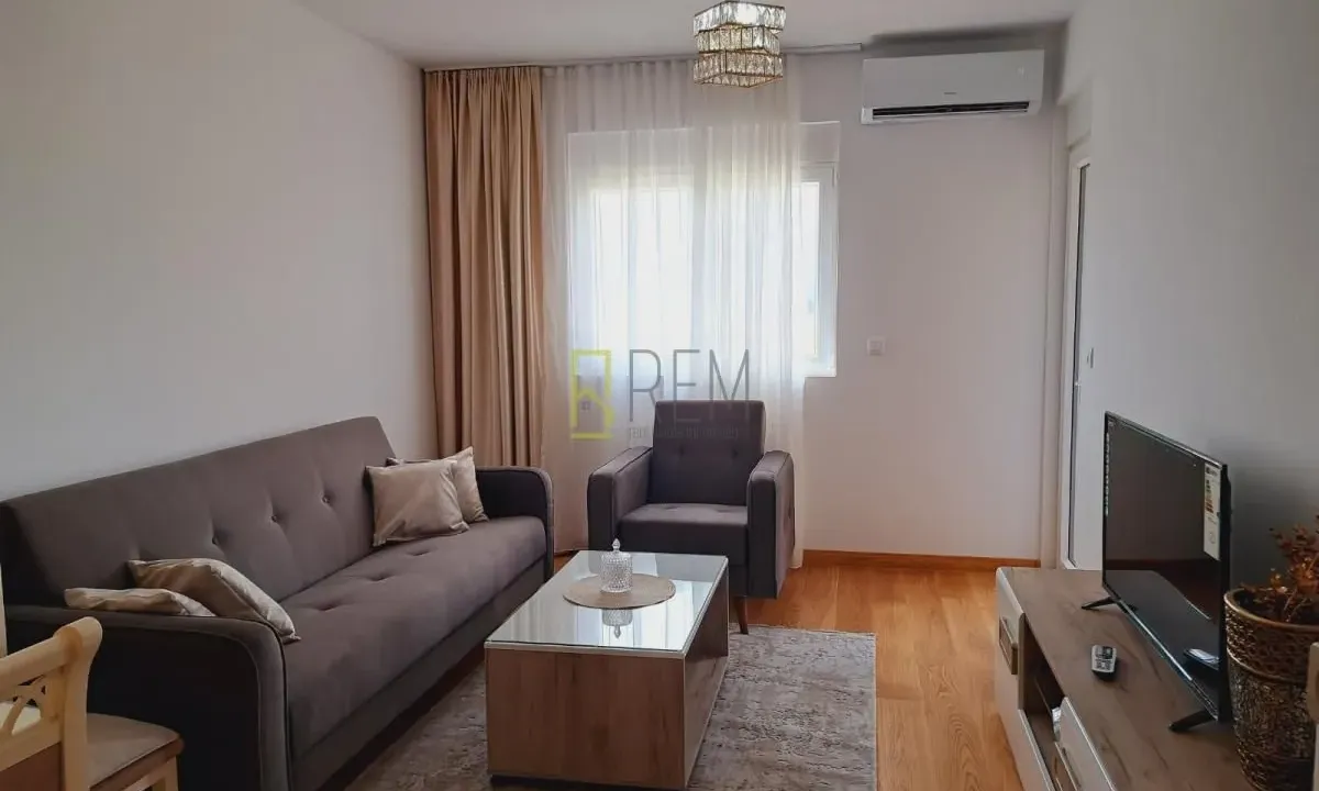 Rent, one bedroom apartment, 48m², City Kvart, Podgorica