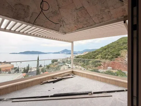 Sale, one bedroom apartment, 79m², Pržno, Budva - image 1