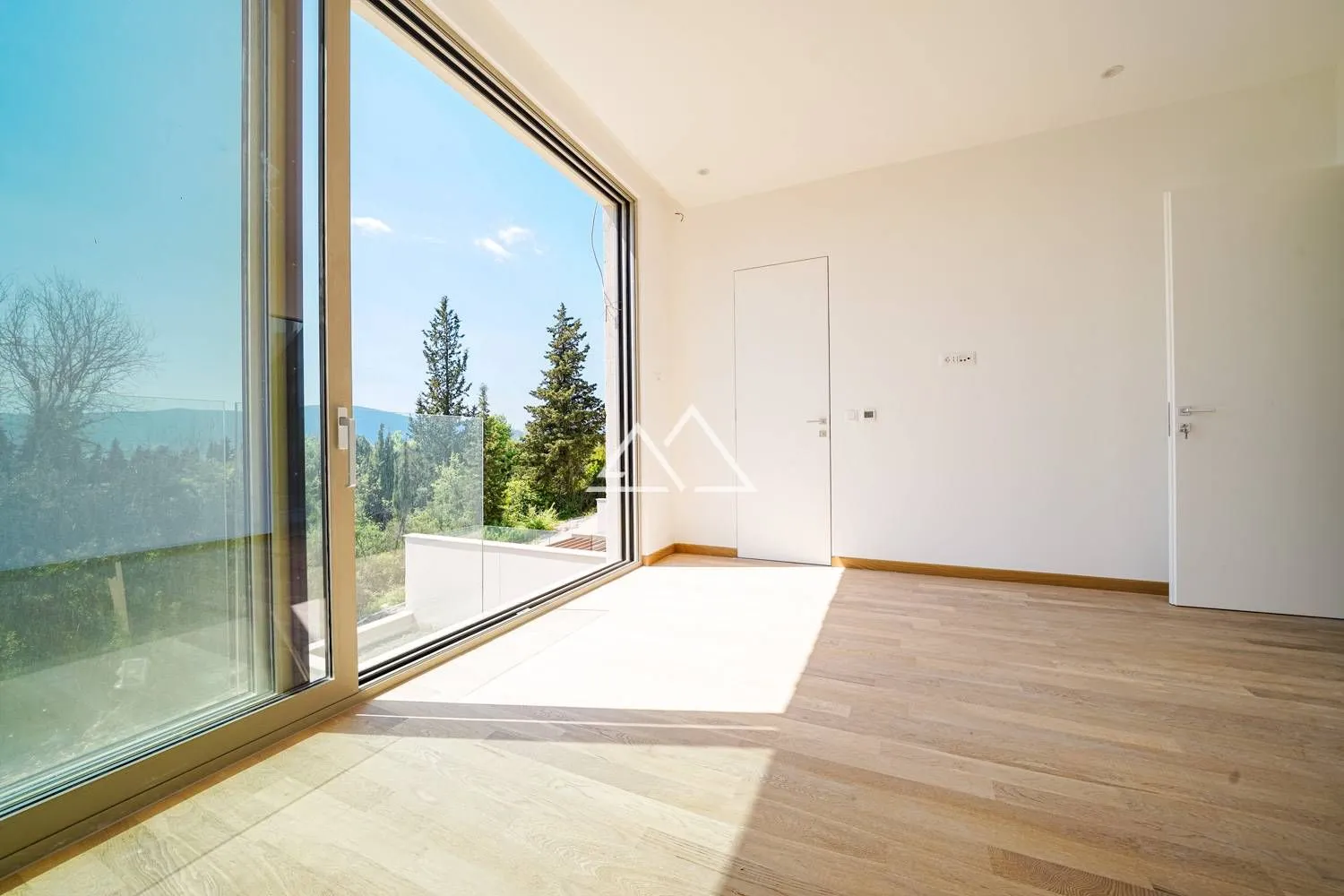 Prodaja, kuća, 236m², Tivat, Crna Gora