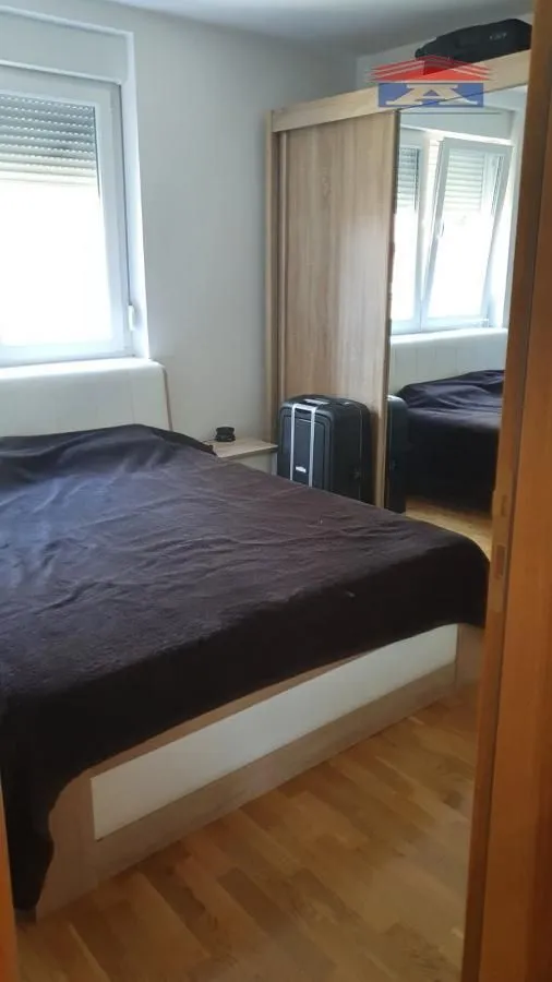 Izdavanje, jednosoban stan, 42m², Grbavica, Novi Sad Sve Podlokacije