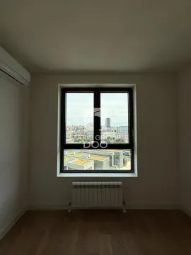 Izdavanje, trosoban stan, 80m², Savski Venac, Beograd - image 11