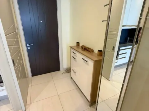 Izdavanje, jednosoban stan, 70m², Centar, Budva - image 2
