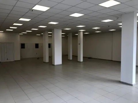 Rent, office space, 331m², Telep, Novi Sad Sve Podlokacije - image 2