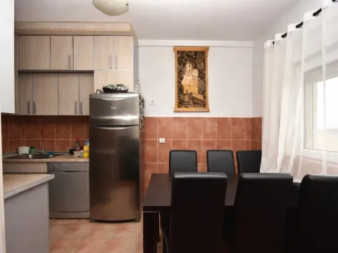 Prodaja, dvosoban stan, 64m², Stari Aerodrom, Podgorica - image 4