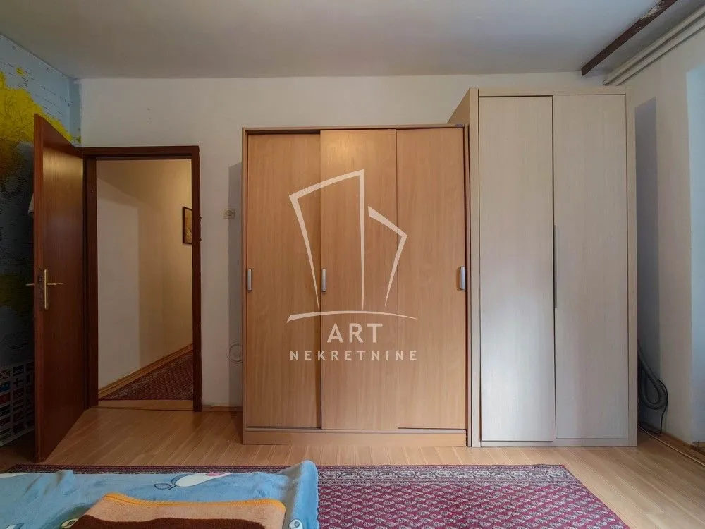 Sale, three bedroom apartment, 107m², Petlovo Brdo, Beograd