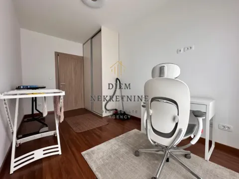 Rent, two bedroom apartment, 85m², Master Kvart, Podgorica - image 10