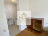 Rent, house, 330m², Dobanovci, Surčin - image 9