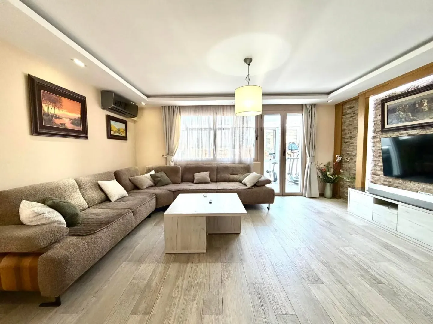 Rent, three bedroom apartment, 150m², Zabjelo, Podgorica