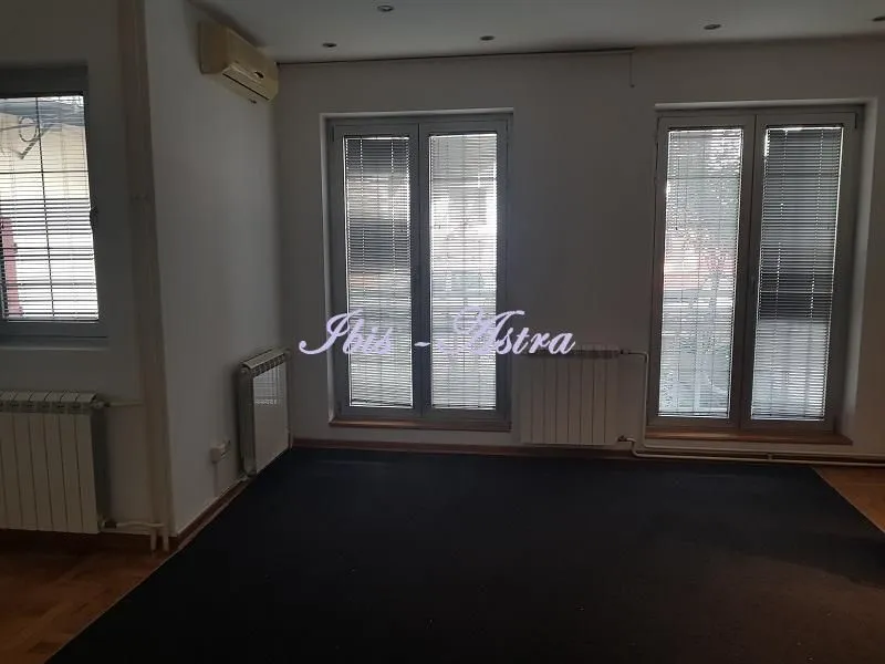 Rent, office space, 387m², Savski Venac, Beograd