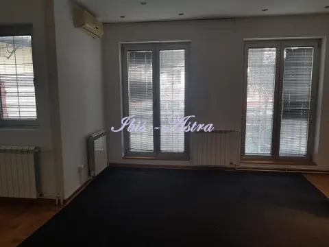 Izdavanje, poslovni prostor, 387m², Savski Venac, Beograd - image 5