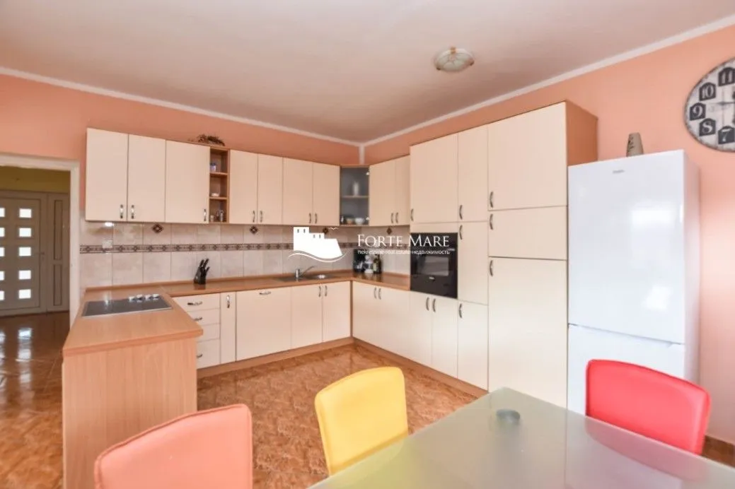 Prodaja, kuća, 280m², Bijela, Herceg Novi