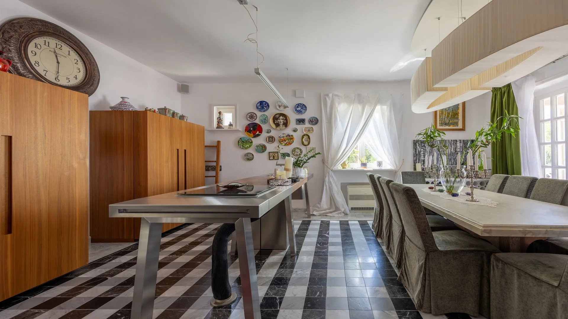 Rent, house, 587m², Dobrota, Kotor