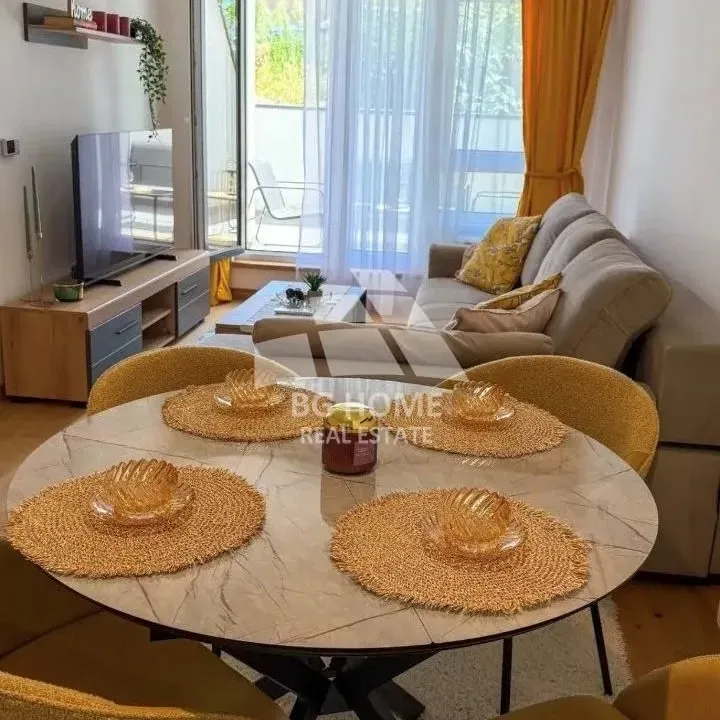 Rent, two bedroom apartment, 58m², Cvetkova Pijaca, Zvezdara Sve Podlokacije