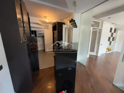 Prodaja, stan, 160m², Brace Jerković, Voždovac Sve Podlokacije - image 5