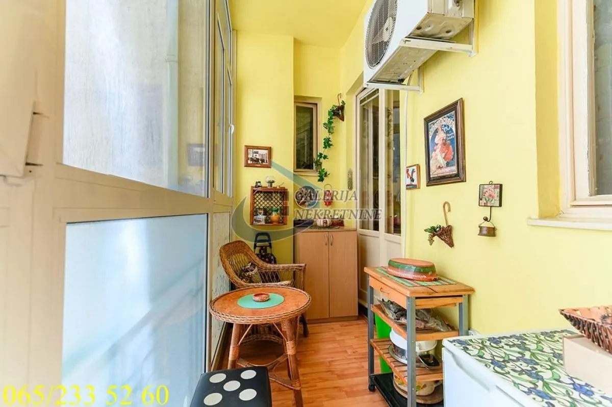 Prodaja, trosoban stan, 85m², Slavija, Vračar Sve Podlokacije