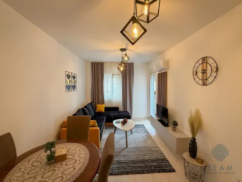 Izdavanje, jednosoban stan, 40m², Kod Big Fashion-a, Podgorica - image 3