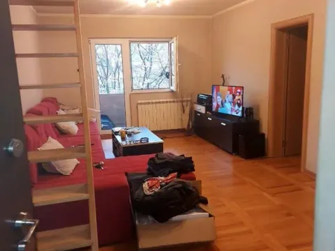 Prodaja, trosoban stan, 90m², Karaburma, Palilula Sve Podlokacije - image 2