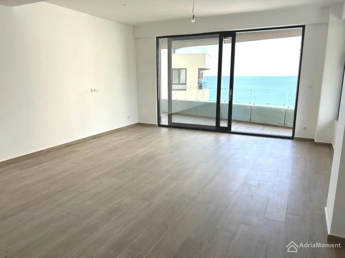 Sale, two bedroom apartment, 70m², Rafailovići, Budva