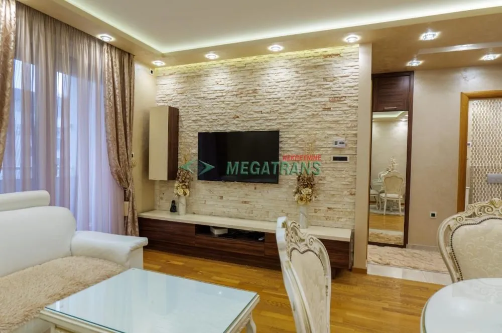 Prodaja, dvosoban stan, 46m², Sajam, Novi Sad Sve Podlokacije