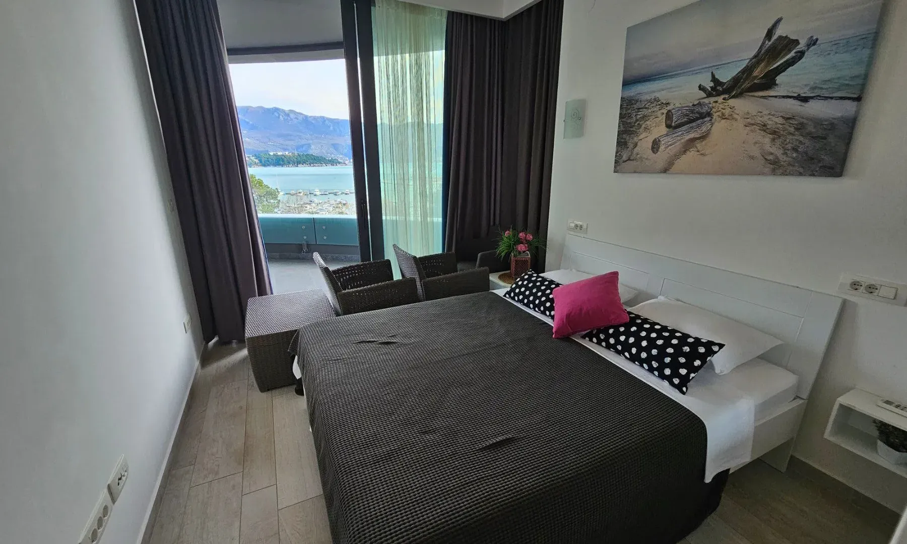 Rent, one bedroom apartment, 57m², Budva, Crna Gora