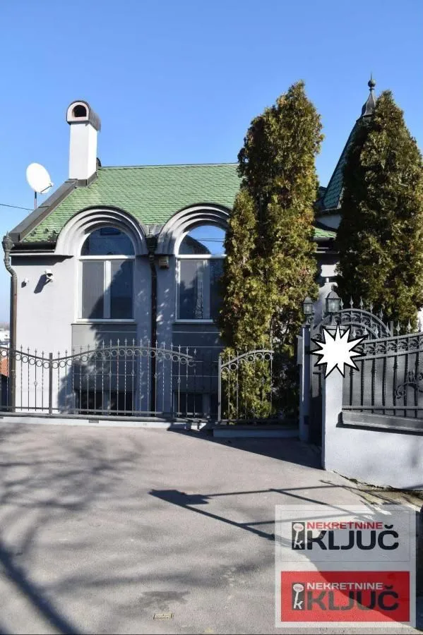 Izdavanje, kuća, 300m², Petrovaradin, Novi Sad