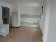 Prodaja, trosoban stan, 78m², Autokomanda, Voždovac Sve Podlokacije - image 3