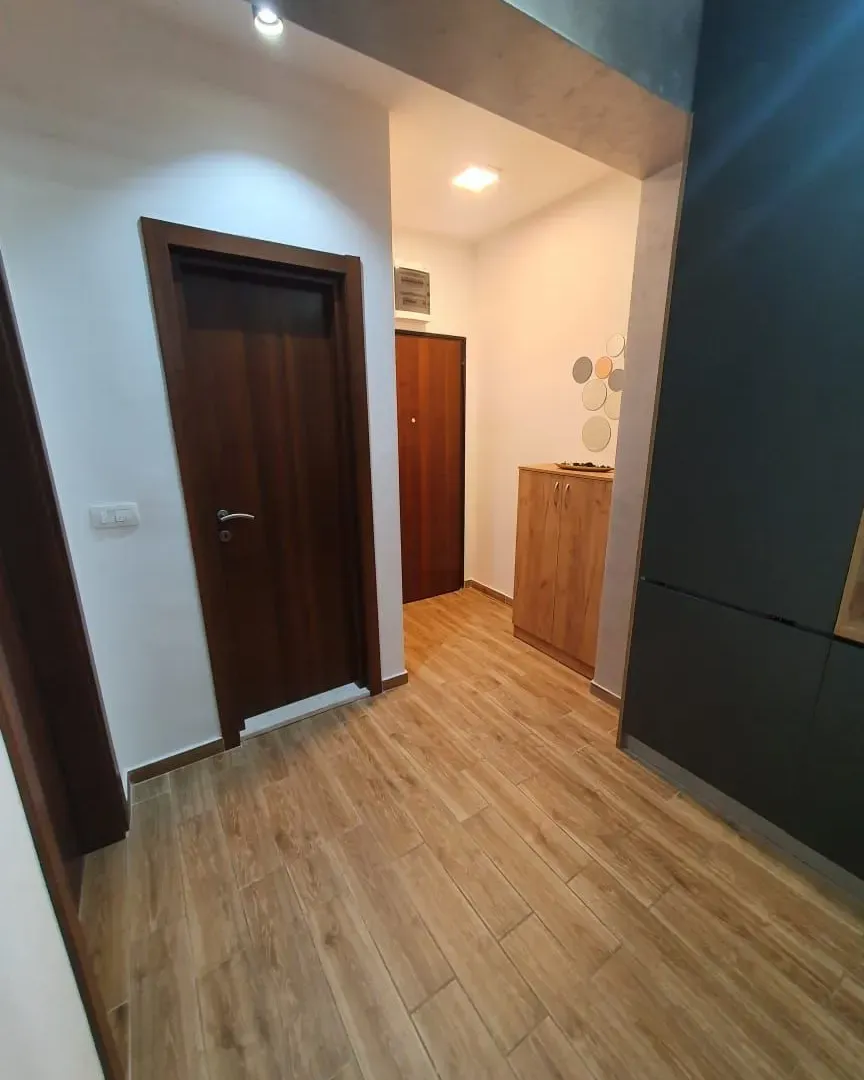 Izdavanje, jednosoban stan, 28m², Budva, Crna Gora
