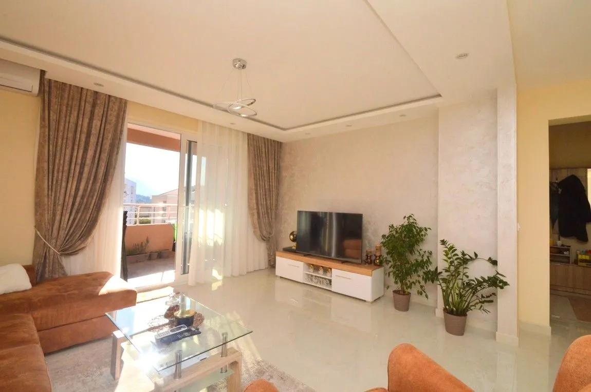 Prodaja, dvosoban stan, 84m², Kava, Tivat