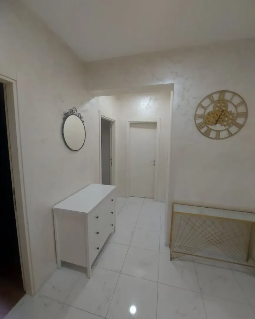 Izdavanje, dvosoban stan, 70m², Zabjelo, Podgorica