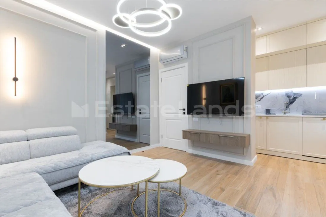 Rent, two bedroom apartment, 75m², Centar, Tivat