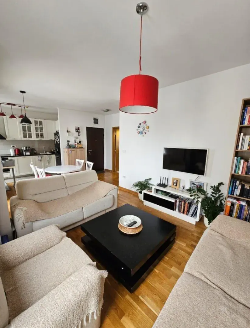 Izdavanje, jednosoban stan, 50m², City Kvart, Podgorica