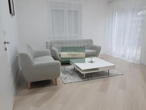 Prodaja, kuća, 255m², Petrovaradin, Novi Sad - image 9