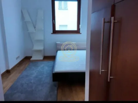 Rent, four bedroom apartment, 115m², Kalenić Pijaca, Vračar Sve Podlokacije - image 10