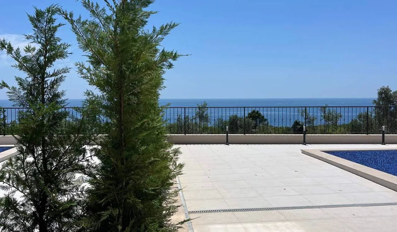 Sale, house, 220m², Rijeka Reževići, Budva