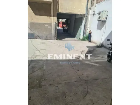 Izdavanje, kuća, 221m², Stari Grad, Beograd - image 19