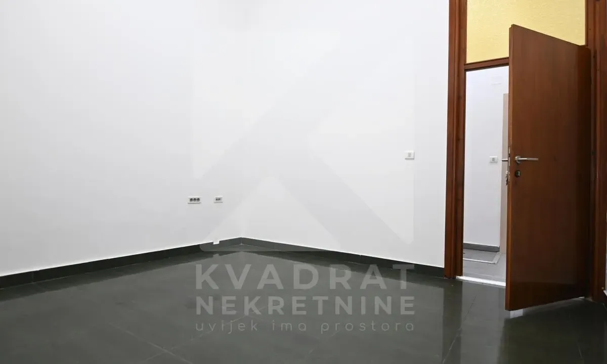 Rent, office space, 147m², Preko Morače, Podgorica