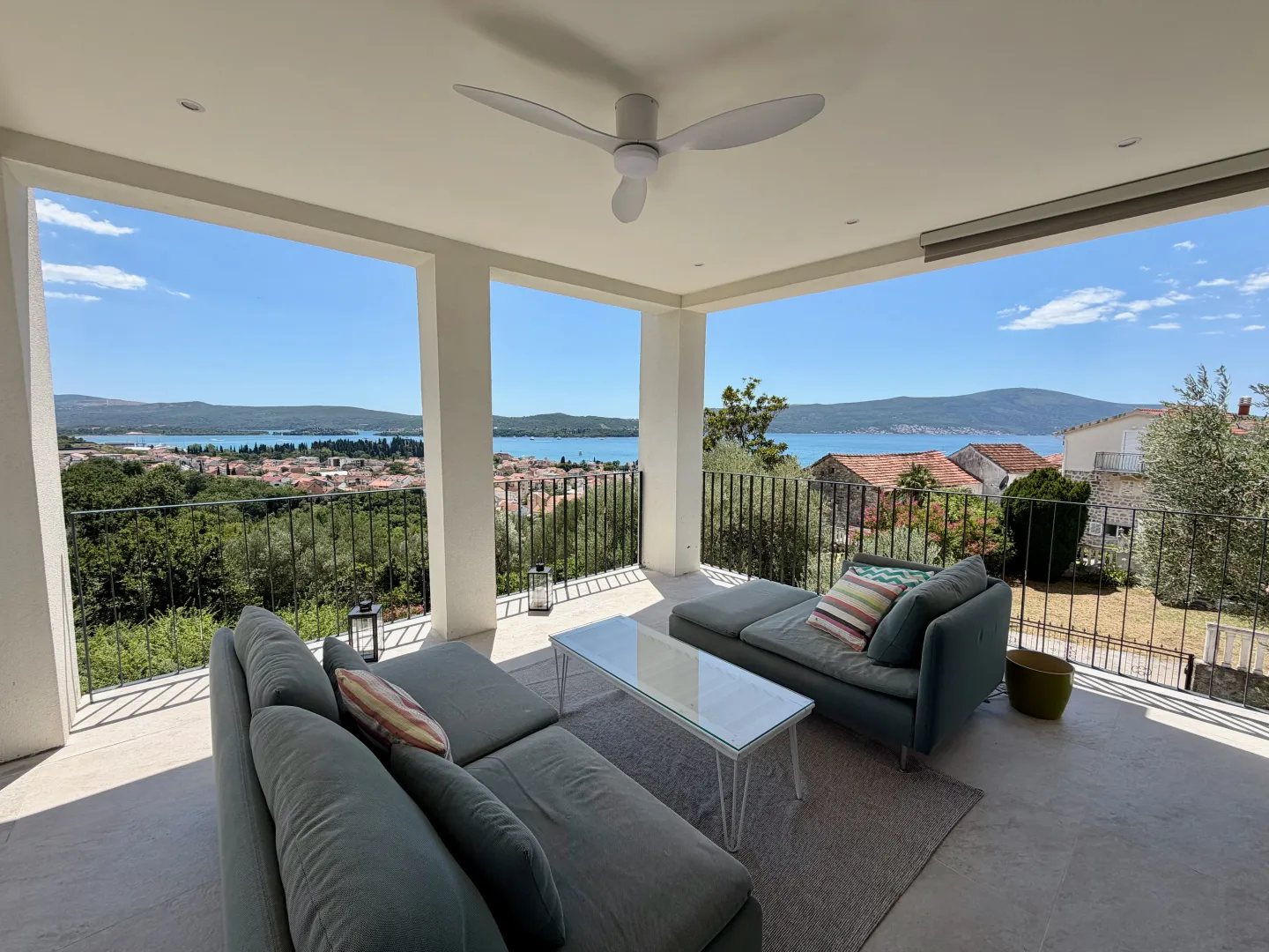 Prodaja, kuća, 220m², Tripovići, Tivat
