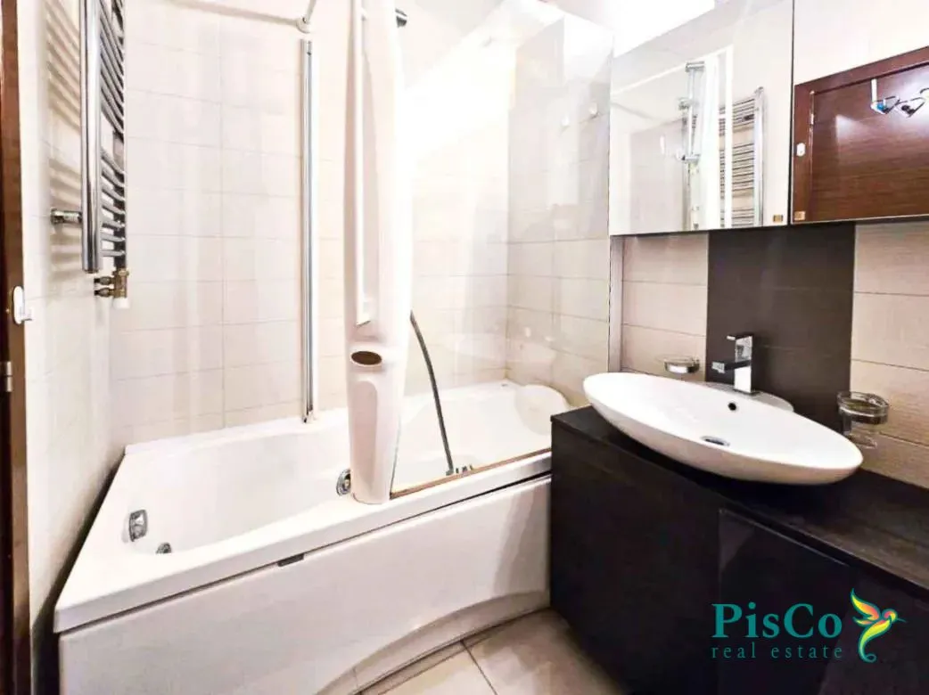 Izdavanje, dvosoban stan, 95m², Kruševac, Podgorica