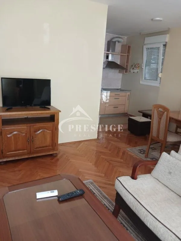 Rent, two bedroom apartment, 80m², City Kej, Podgorica