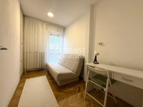 Izdavanje, četvorosoban stan, 76m², Profesorska Kolonija, Palilula Sve Podlokacije - image 9