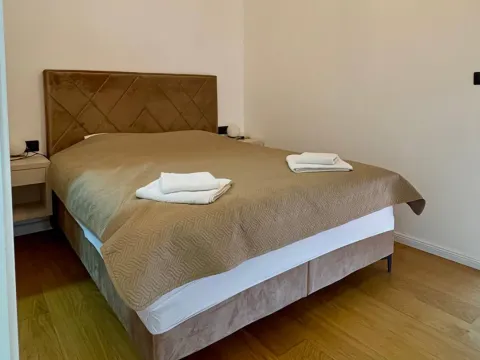 Rent, one bedroom apartment, 47m², Donja Lastva, Tivat - image 8
